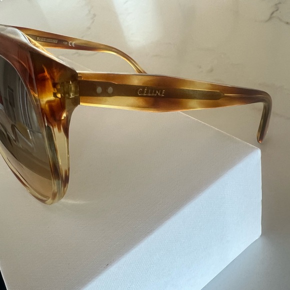 NEW Celine Oversized Gradient Sunglasses w Box and Case CL40048F - Picture 2 of 6